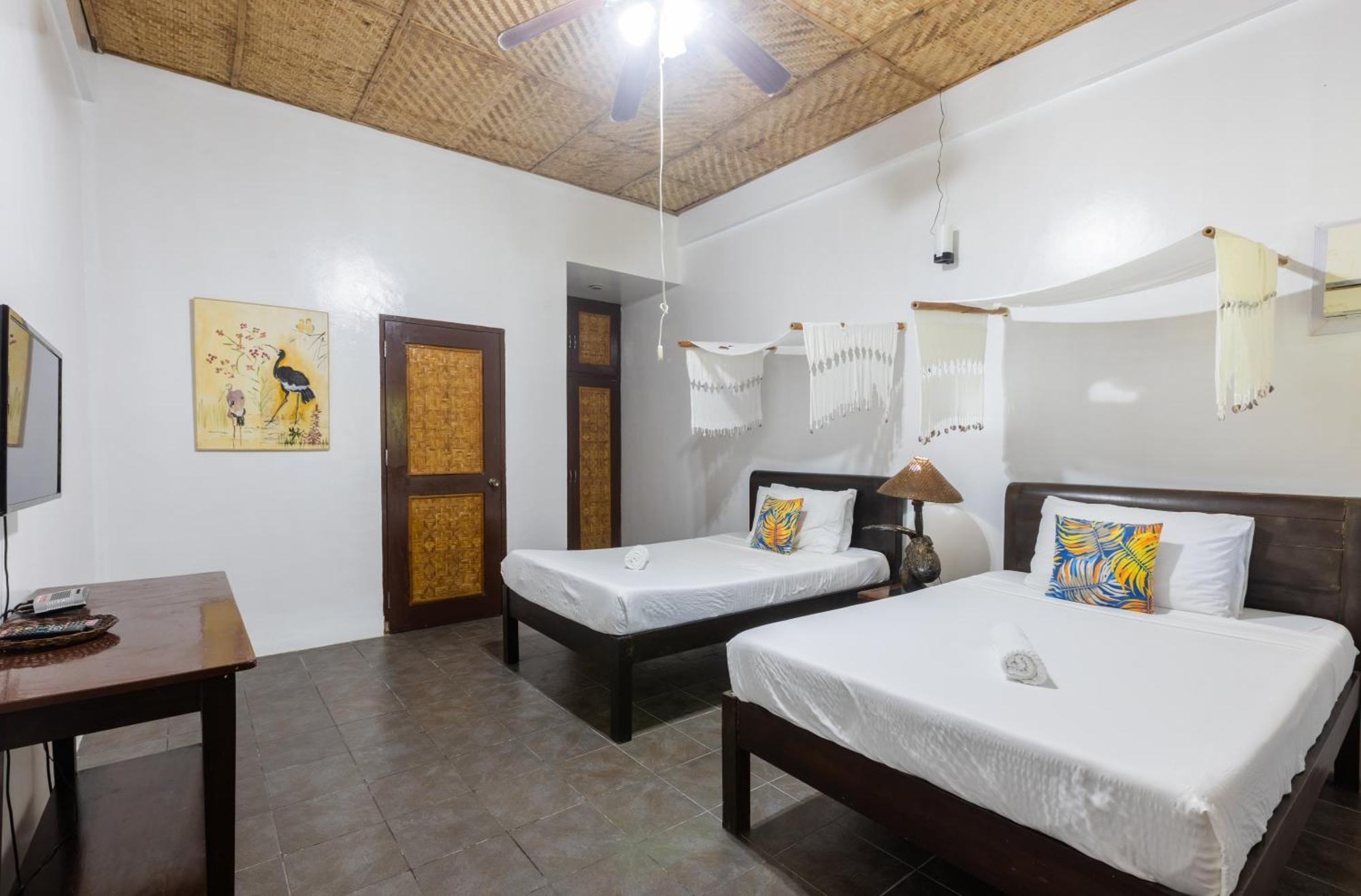 Nabulao Beach Resort Hinoba-an Екстериор снимка