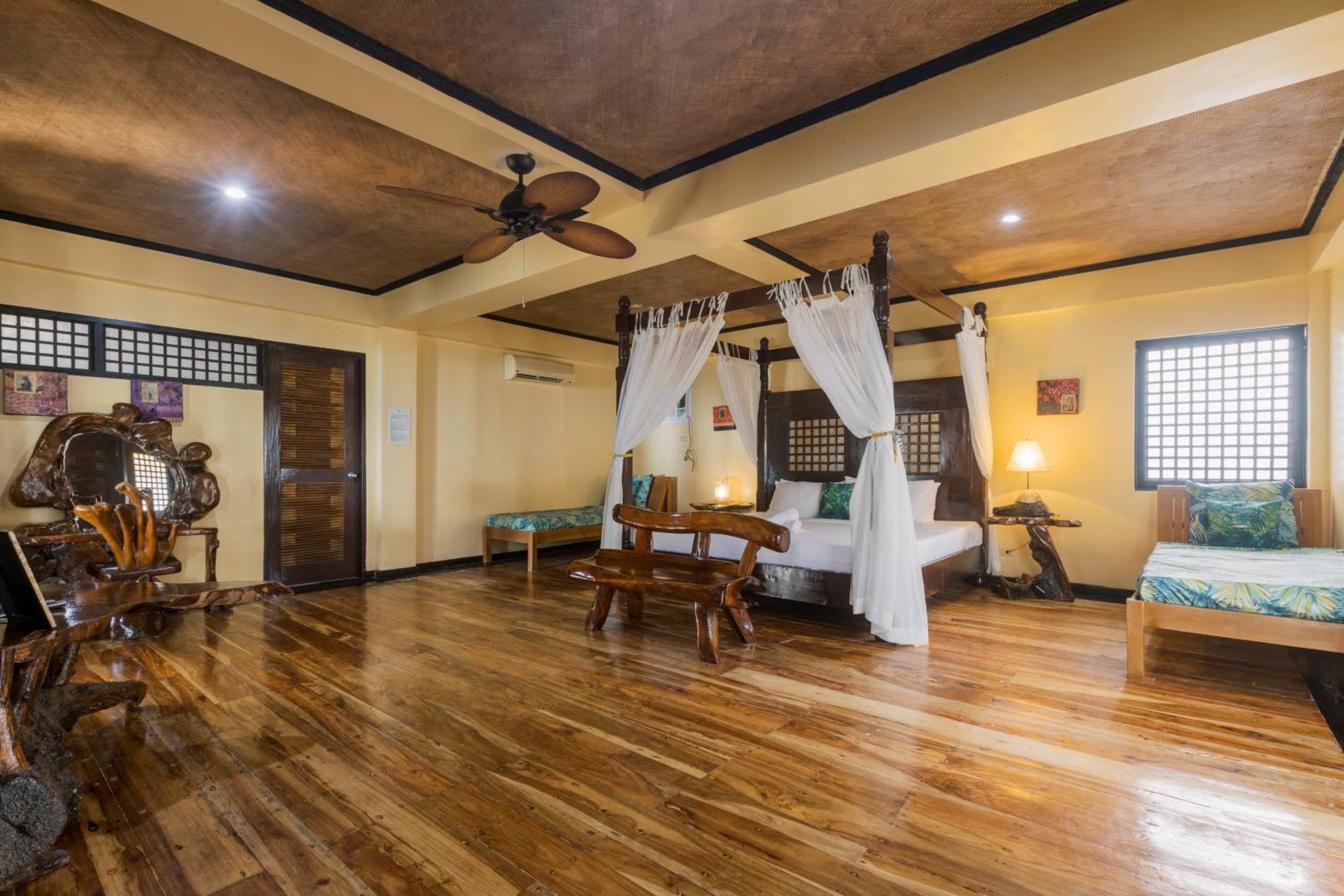 Nabulao Beach Resort Hinoba-an Екстериор снимка