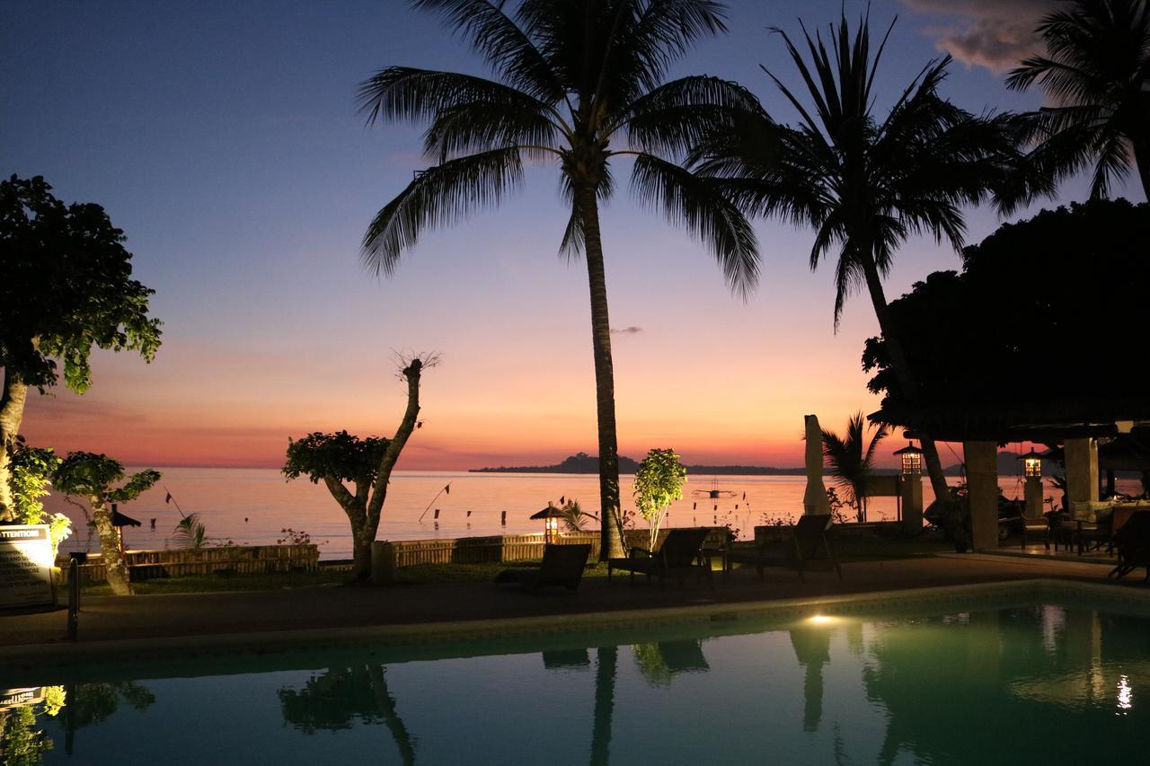 Nabulao Beach Resort Hinoba-an Екстериор снимка